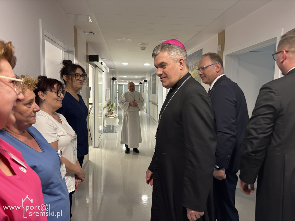 Wizyta ks. Abp Zbigniewa Zielińskiego w Szpitalu w Śremie