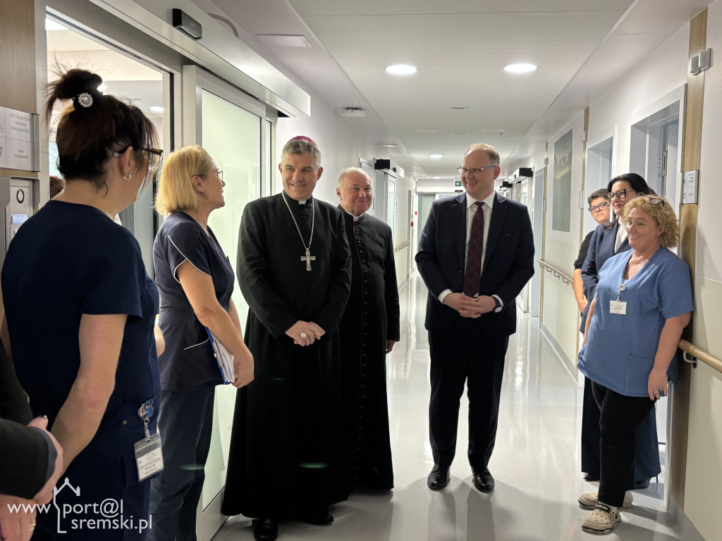 Wizyta ks. Abp Zbigniewa Zielińskiego w Szpitalu w Śremie