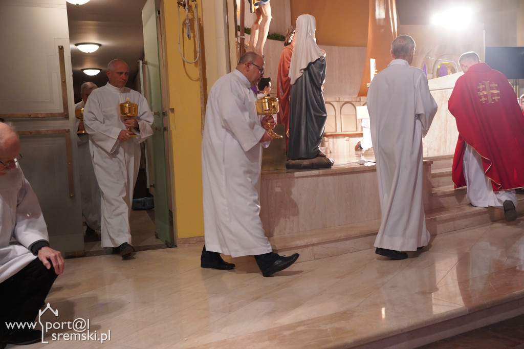 Wielki Piątek - liturgia