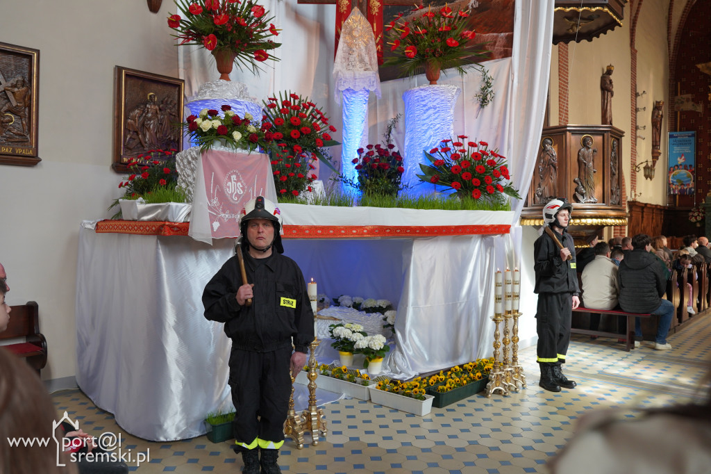 Święcenie pokarmów - Fara