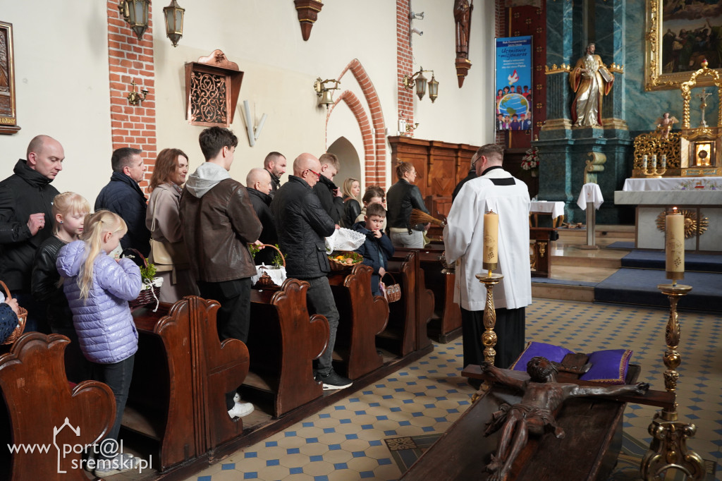 Święcenie pokarmów - Fara