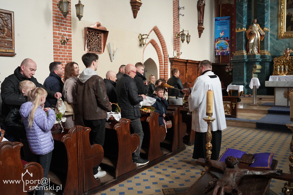 Święcenie pokarmów - Fara