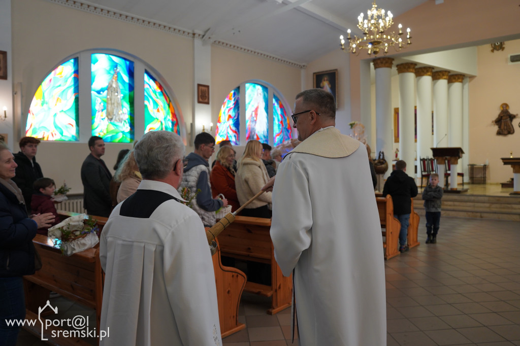 Święcenie pokarmów - Kościół garnizonowy w Śremie