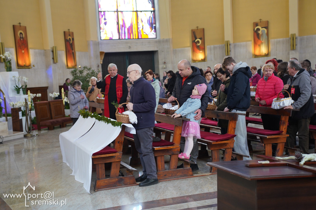 Święcenie pokarmów - NSJ Śrem