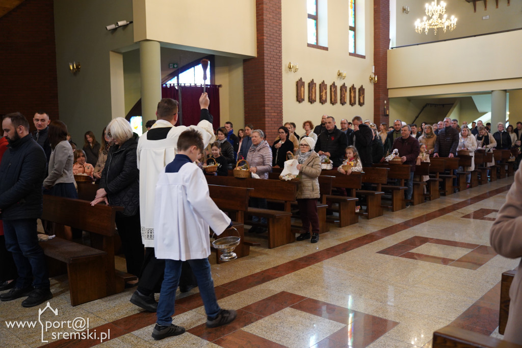 Święcenie pokarmów - Parafia pw. bł. Michała Kozala