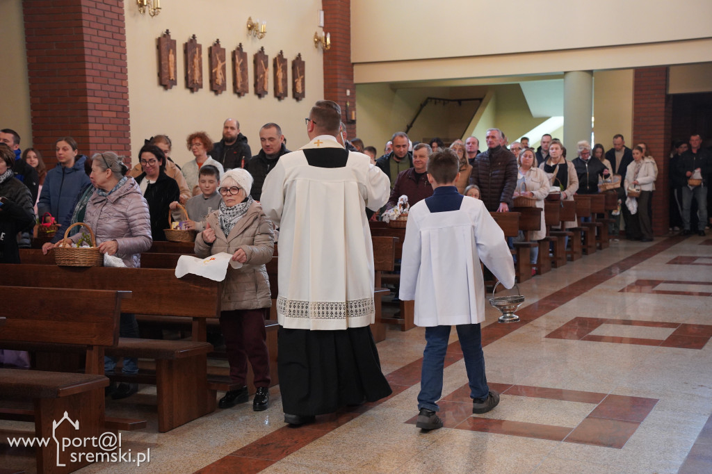 Święcenie pokarmów - Parafia pw. bł. Michała Kozala