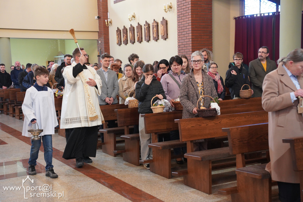 Święcenie pokarmów - Parafia pw. bł. Michała Kozala