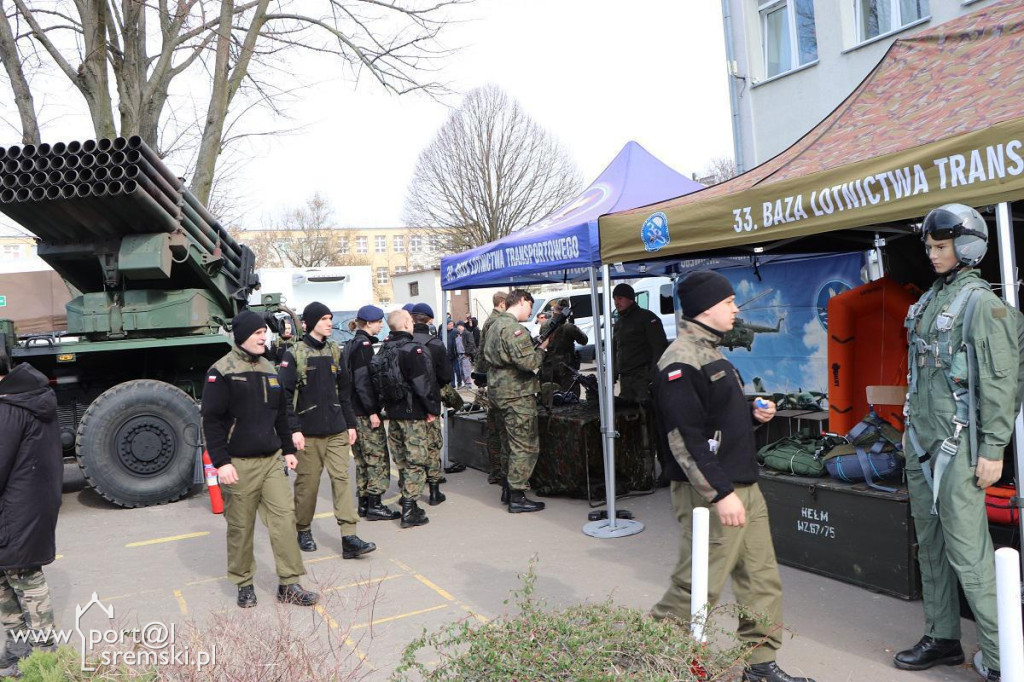Poprzednie edycje Wojskowych Targów Służby i Pracy