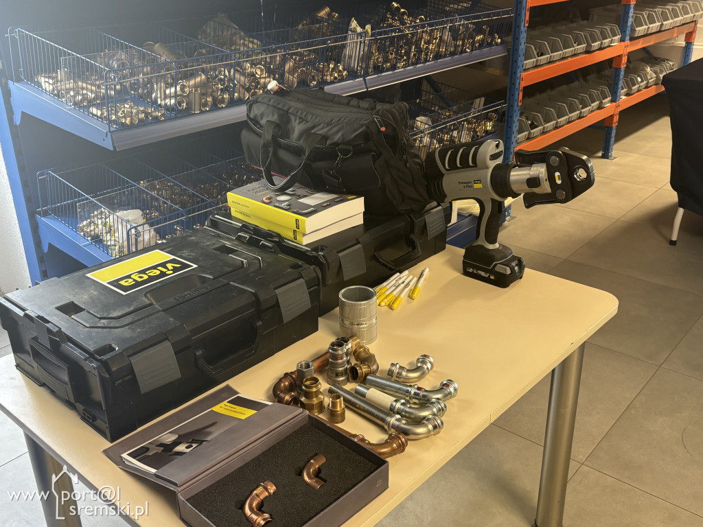 Rondo Instal w Śremie