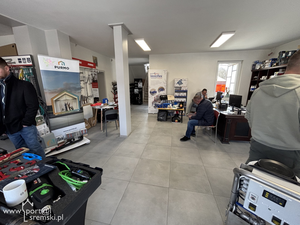 Rondo Instal w Śremie