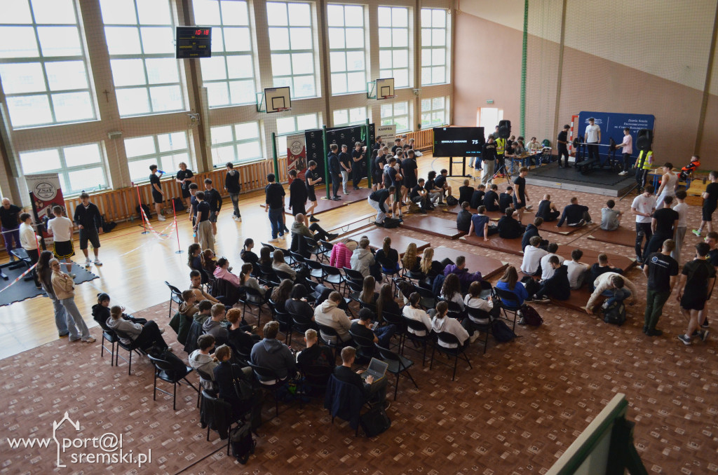 Turniej wyciskania w Ekonomie