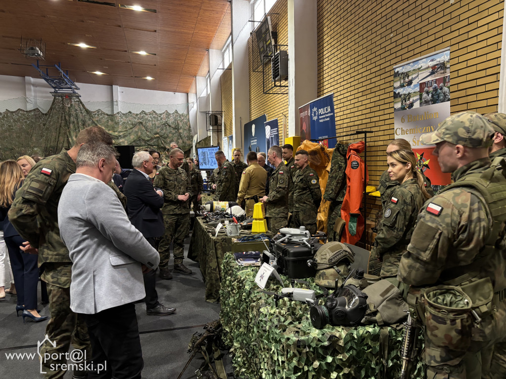 Wojskowe Targi Służby i Pracy dzień I