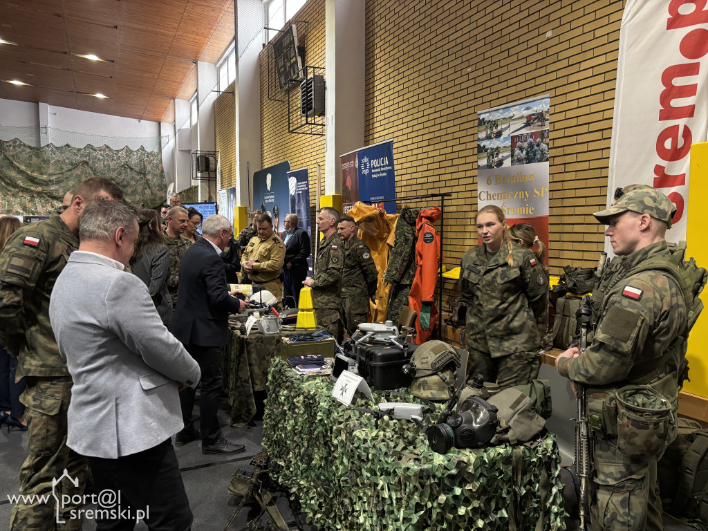 Wojskowe Targi Służby i Pracy dzień I