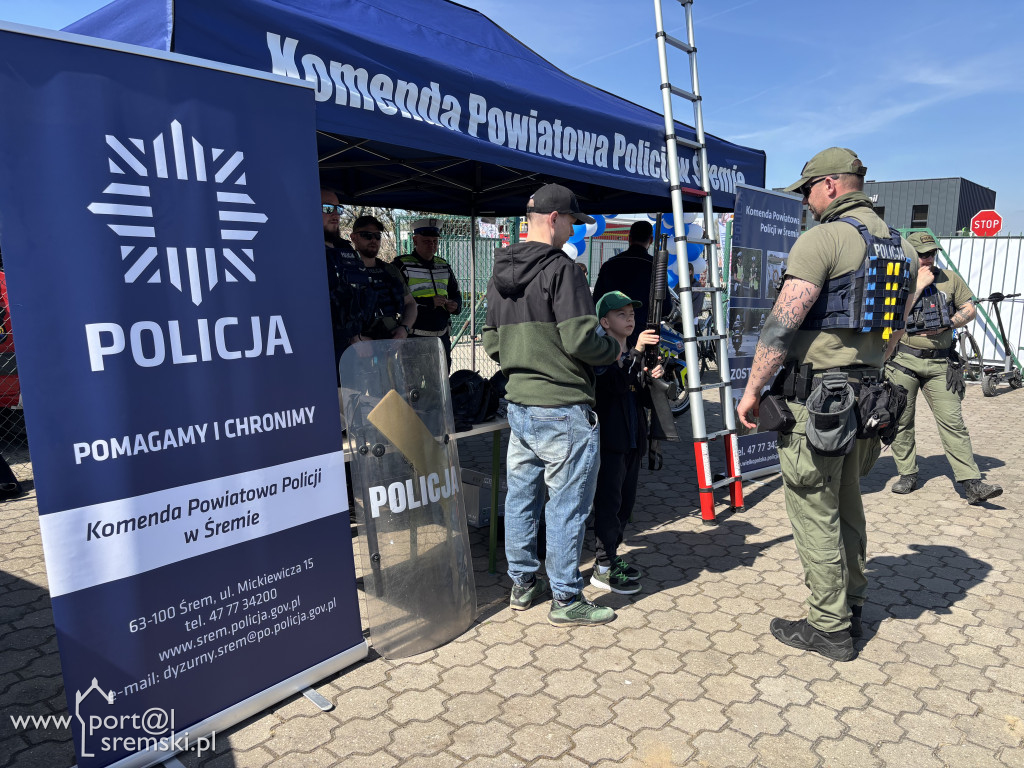 Defilada i ślubowanie kadetów w ZST