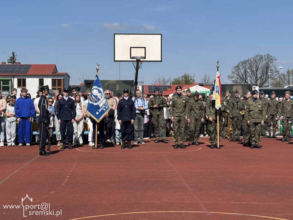 Defilada i ślubowanie kadetów w ZST