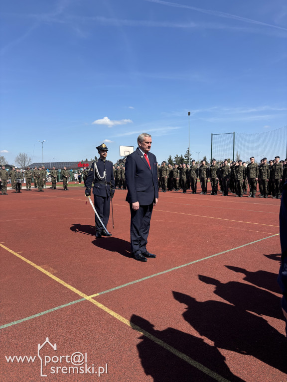 Defilada i ślubowanie kadetów w ZST