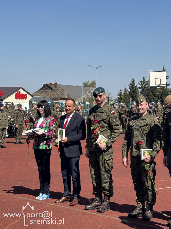 Defilada i ślubowanie kadetów w ZST