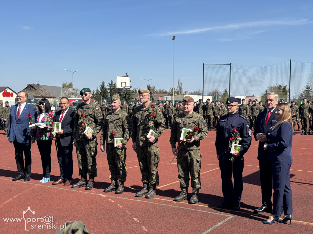 Defilada i ślubowanie kadetów w ZST