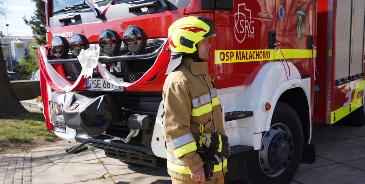OSP Małachowo z nowym wozem