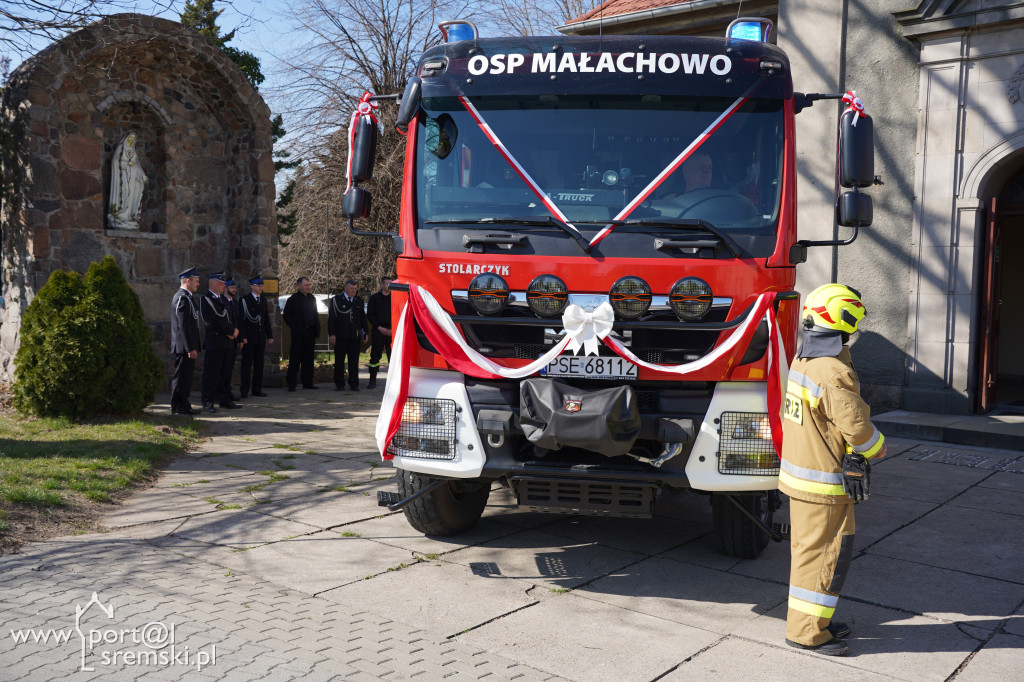 OSP Małachowo z nowym wozem