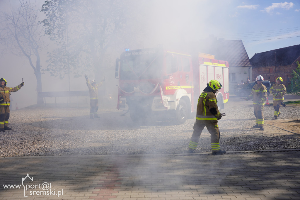 OSP Małachowo z nowym wozem