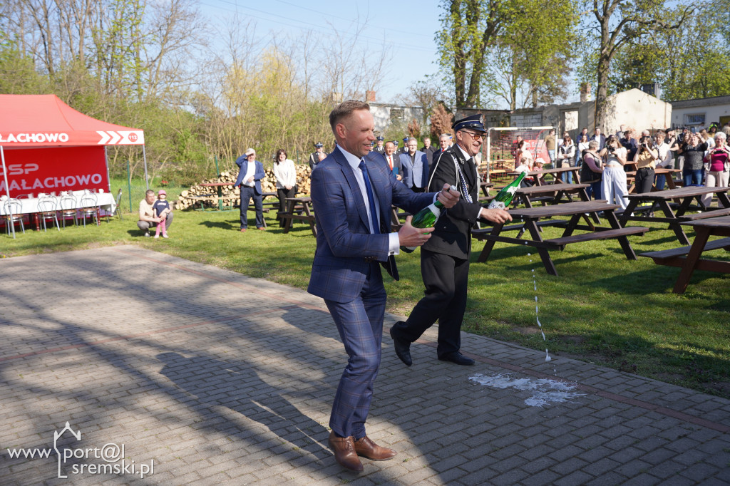 OSP Małachowo z nowym wozem