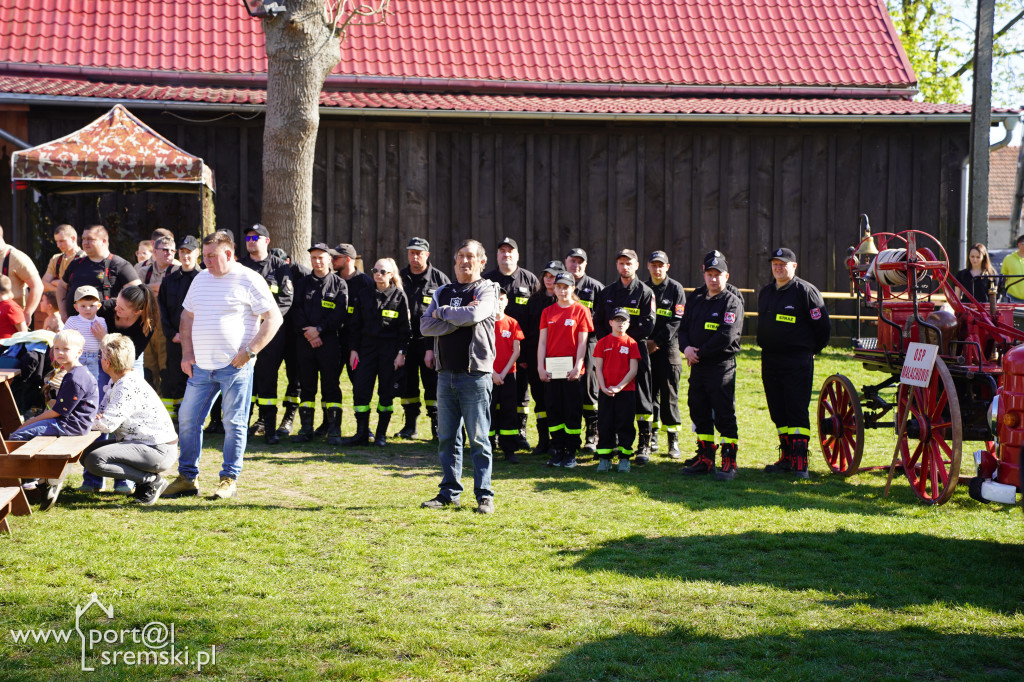OSP Małachowo z nowym wozem