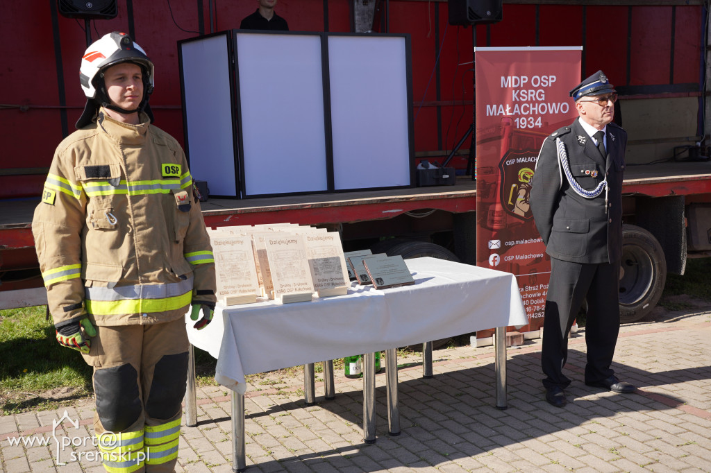 OSP Małachowo z nowym wozem