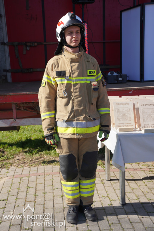 OSP Małachowo z nowym wozem