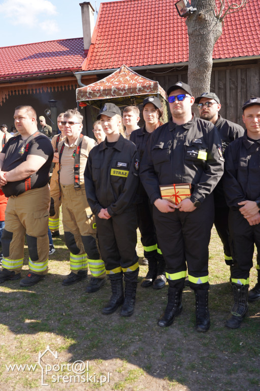 OSP Małachowo z nowym wozem