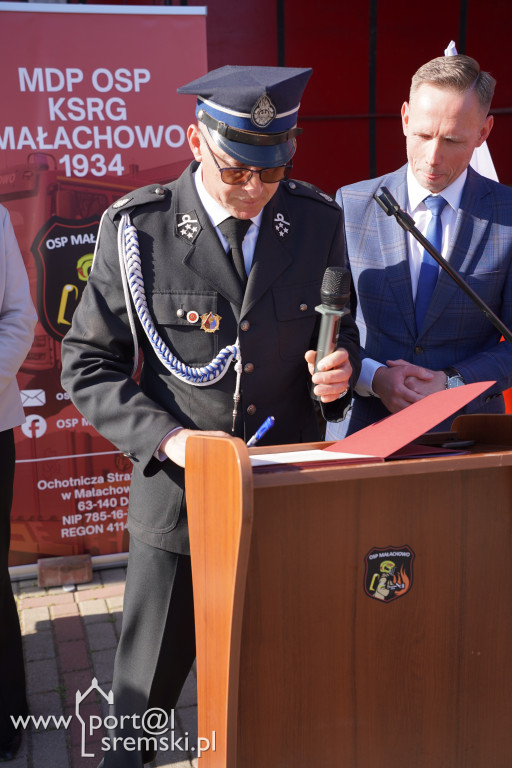 OSP Małachowo z nowym wozem