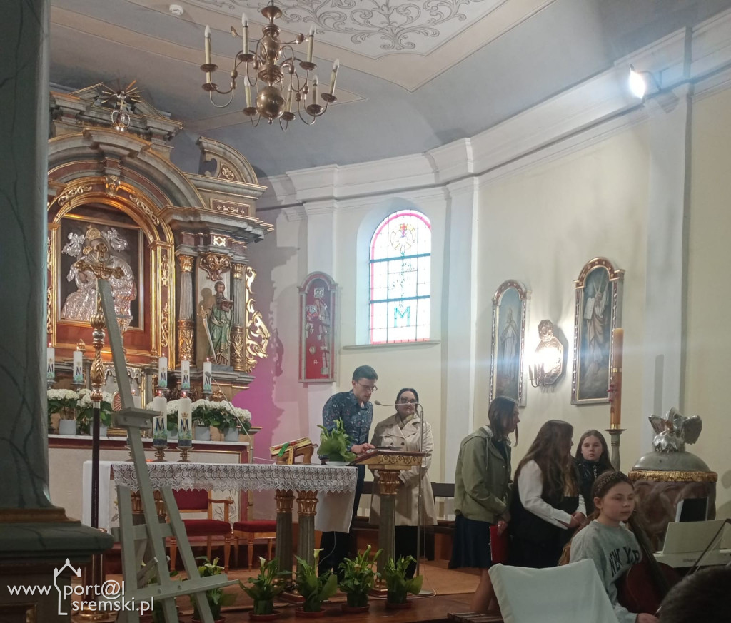 Przedstawienie patriotyczne w Mórce