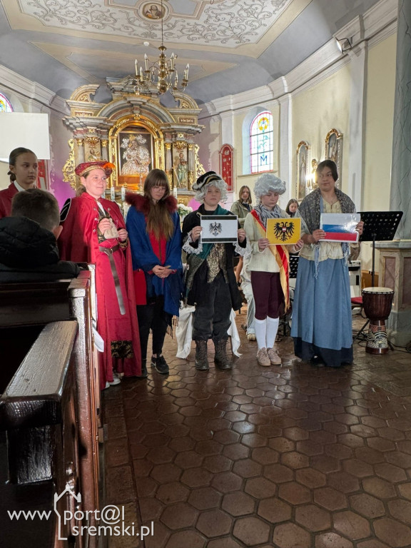 Przedstawienie patriotyczne w Mórce