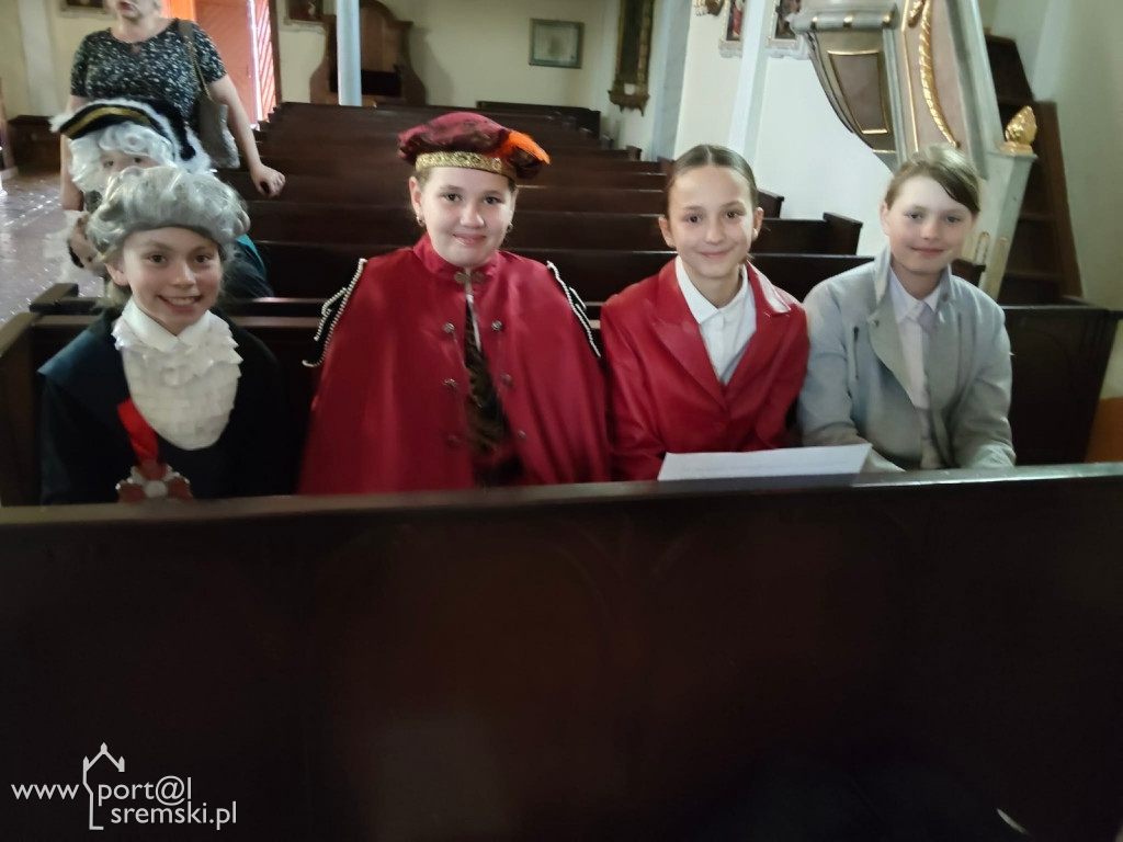 Przedstawienie patriotyczne w Mórce