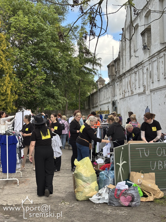 Darmowa Szafa w Psarskiem