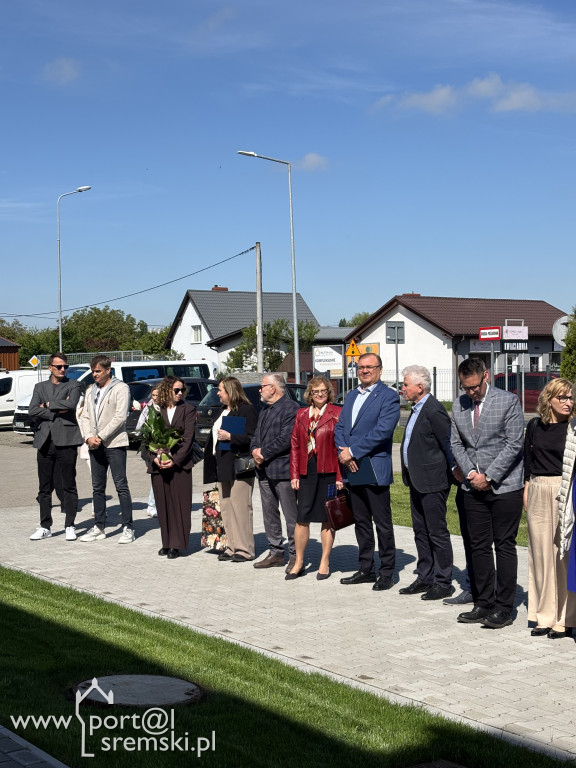Poświęcenie nowej części Schroniska dla Bezdomnych w Nochowie