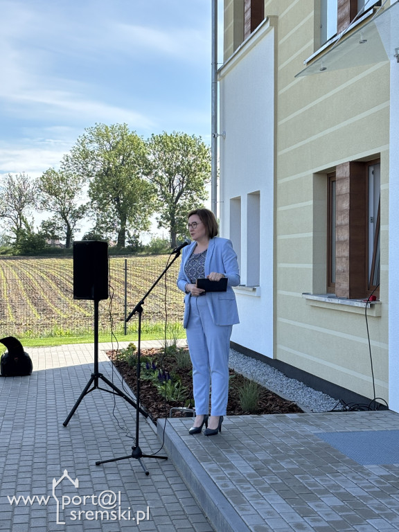 Poświęcenie nowej części Schroniska dla Bezdomnych w Nochowie
