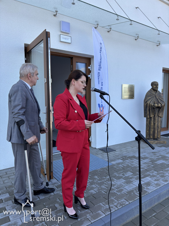 Poświęcenie nowej części Schroniska dla Bezdomnych w Nochowie