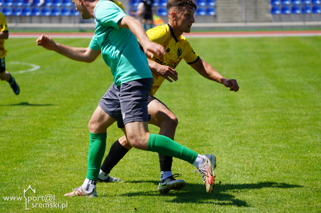 UKS Śrem - Pompa Team Jarosławiec