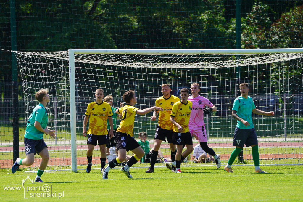 UKS Śrem - Pompa Team Jarosławiec