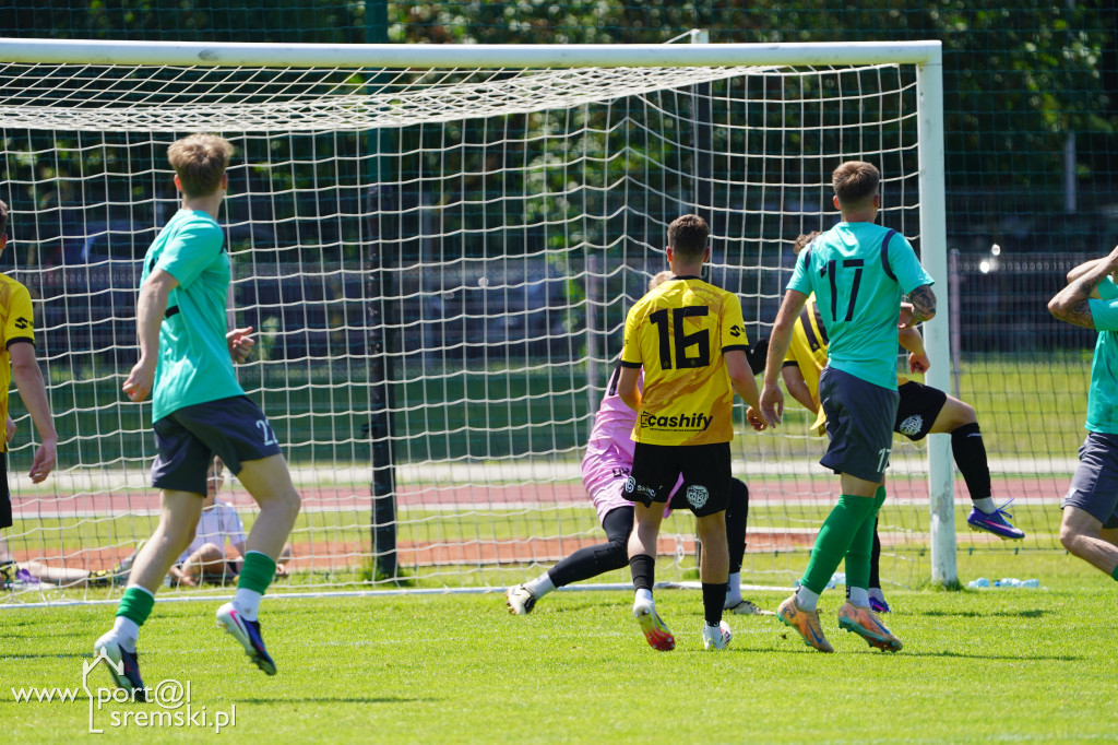 UKS Śrem - Pompa Team Jarosławiec