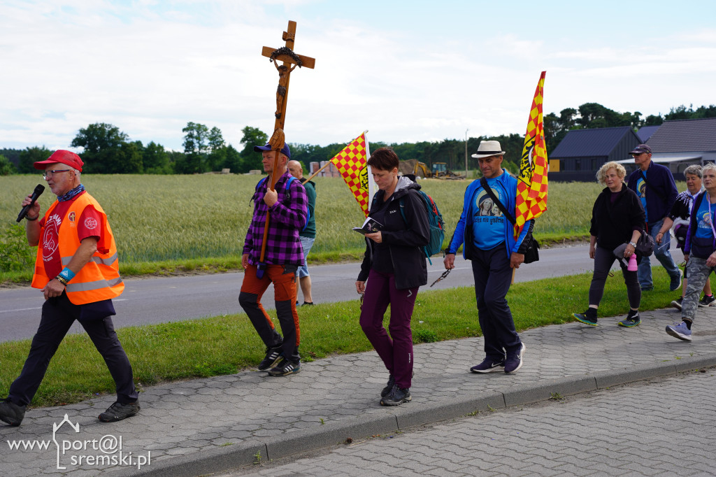 Pieszo do sanktuarium w Gietrzwałdzie