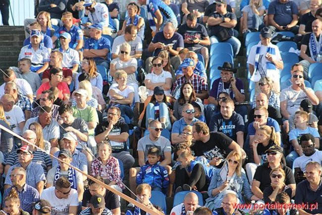 Byki lepsze od Rekinów