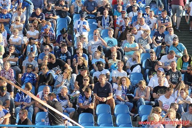 Byki lepsze od Rekinów