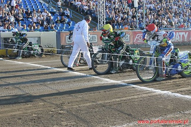 Byki lepsze od Rekinów