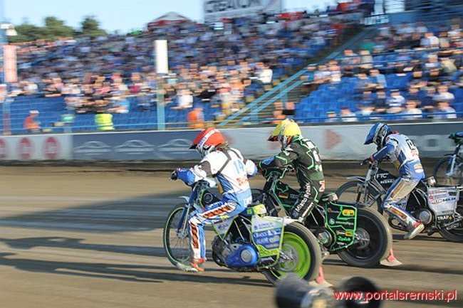 Byki lepsze od Rekinów