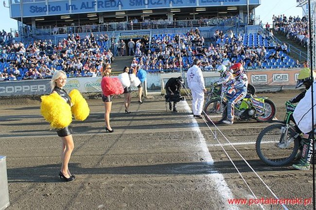 Byki lepsze od Rekinów