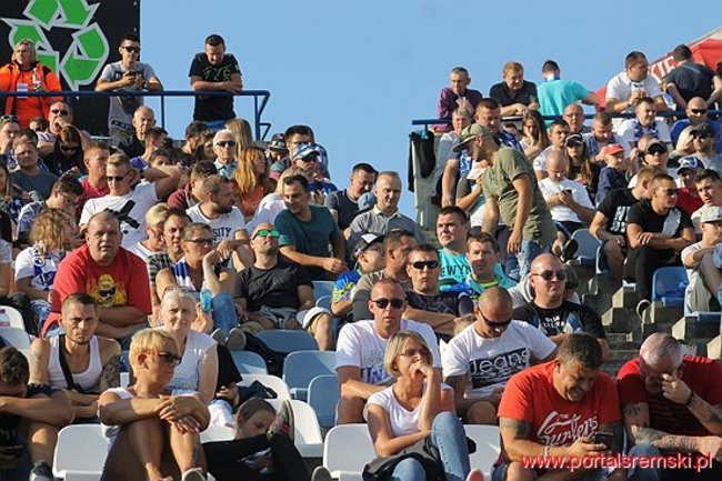 Byki lepsze od Rekinów