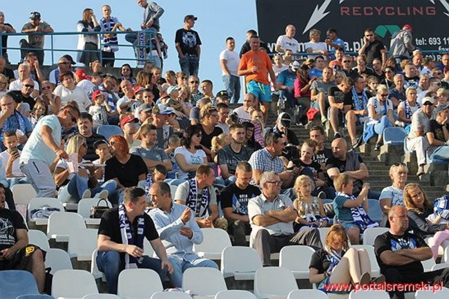 Byki lepsze od Rekinów