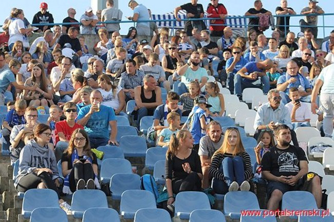 Byki lepsze od Rekinów